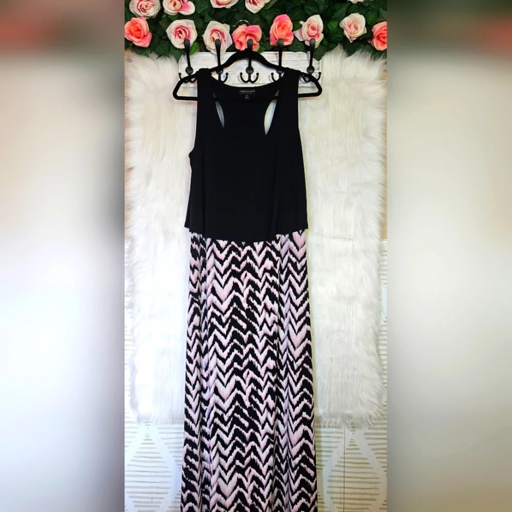 Sleeveless Boho-Inspired Maxi Dress size XL